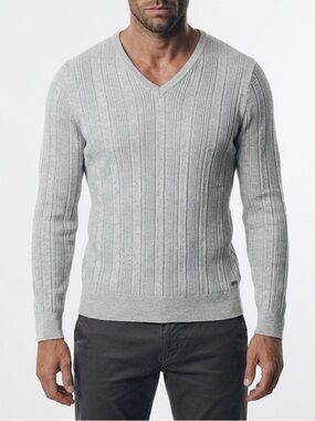 Guess V-Neck Sweater